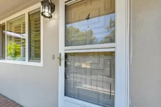 Photo #3: 224088392 Listing