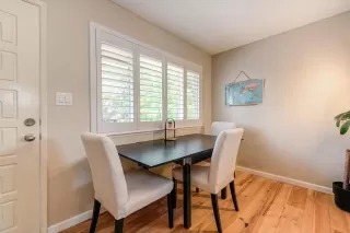 Photo #4: 224088392 Listing