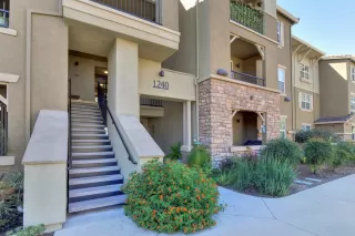 Photo #1: 224089126 Listing 