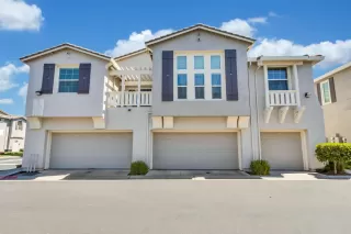 Photo #1: 224089495 Listing 