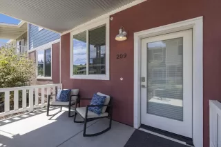 Photo #4: 224089825 Listing