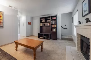 Photo #3: 224089973 Listing 