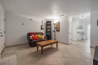 Photo #4: 224089973 Listing 