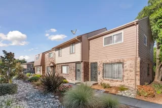 Photo #2: 224090969 Listing