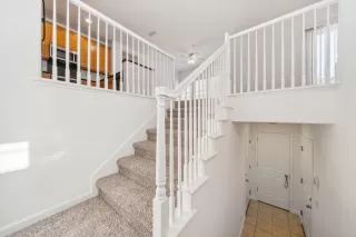 Photo #3: 224090995 Listing 