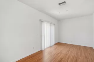 Photo #5: 224090995 Listing 