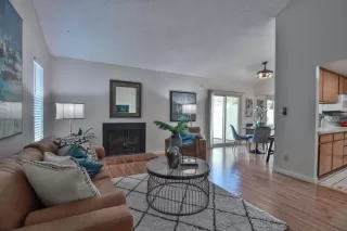 Photo #1: 224091587 Listing 