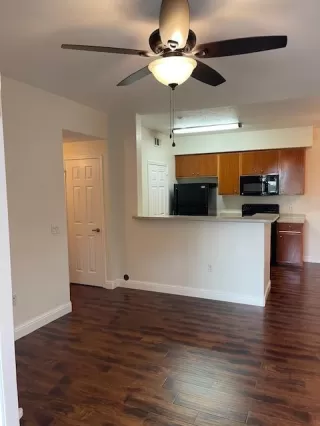 Photo #4: 224091851 Listing
