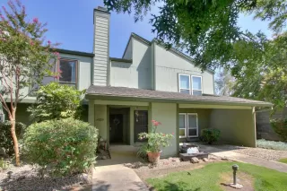 Photo #1: 224091852 Listing 