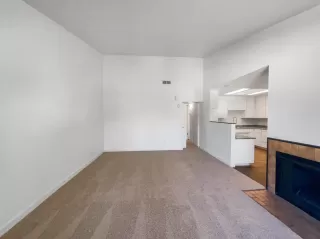 Photo #2: 224091936 Listing 