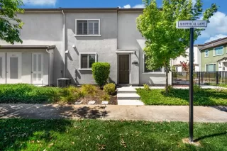 Photo #2: 224092130 Listing