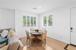 Photo #5: 224092130 Listing