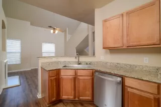 Photo #1: 224092161 Listing 