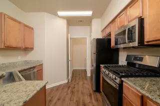 Photo #2: 224092161 Listing 