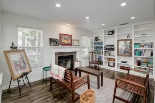 Photo #2: 224092285 Listing 