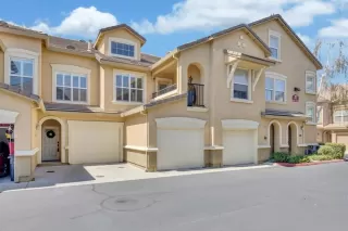 Photo #1: 224092921 Listing 