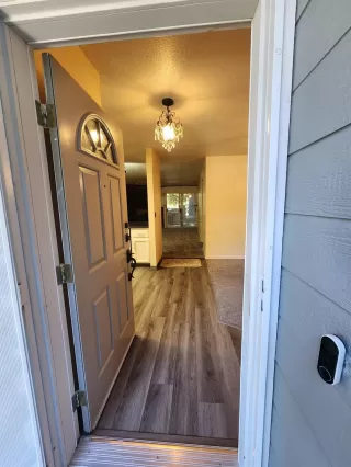 Photo #2: 224093128 Listing 