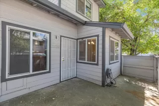 Photo #2: 224093321 Listing
