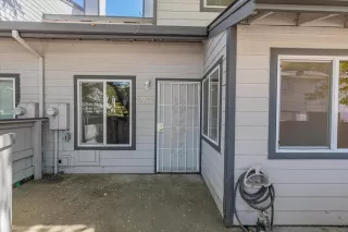 Photo #3: 224093321 Listing