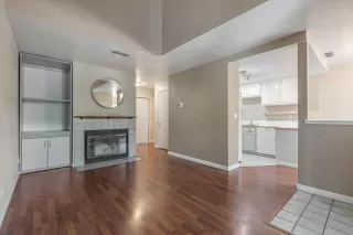 Photo #4: 224093321 Listing