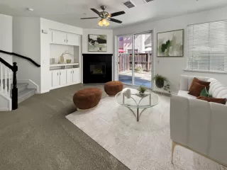 Photo #1: 224093991 Listing