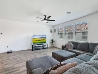 Photo #6: 224094370 Listing 