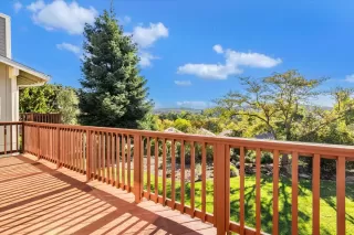 Photo #1: 224094660 Listing