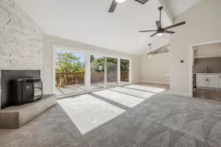 Photo #5: 224094660 Listing