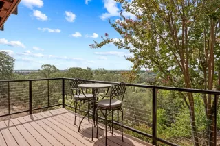 Photo #1: 224094896 Listing 