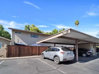 Photo #1: 224095859 Listing