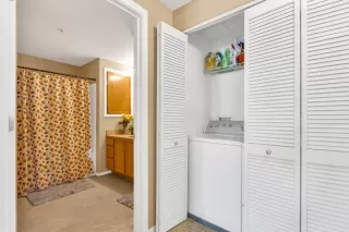 Photo #2: 224095974 Listing