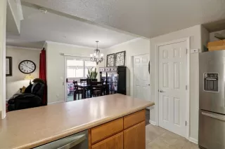 Photo #4: 224096009 Listing 