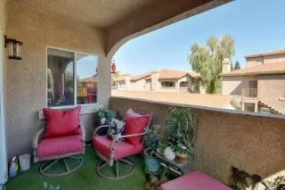 Photo #6: 224096009 Listing 