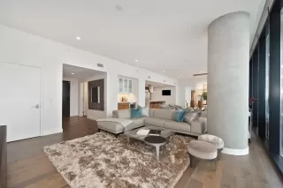 Photo #6: 224096104 Listing 