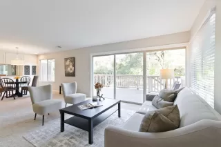 Photo #6: 224096180 Listing