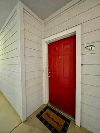 Photo #3: 224096379 Listing