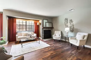 Photo #1: 224096574 Listing 