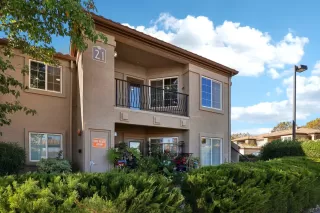 Photo #1: 224098304 Listing 