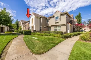 Photo #3: 224098671 Listing