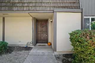 Photo #4: 224099068 Listing