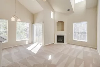 Photo #3: 224099225 Listing 