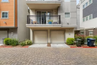 Photo #5: 224099686 Listing