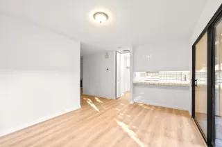 Photo #6: 224100104 Listing 