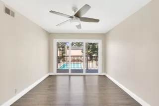 Photo #4: 224100187 Listing