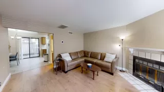 Photo #5: 224100190 Listing