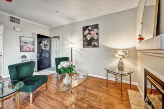 Photo #4: 224100426 Listing 