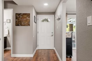 Photo #6: 224100498 Listing 