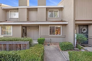 Photo #1: 224100851 Listing