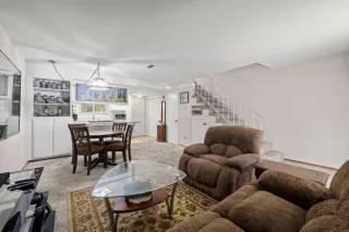 Photo #5: 224100979 Listing