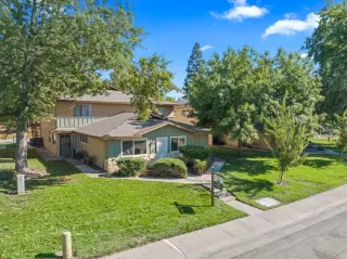 Photo #1: 224101042 Listing